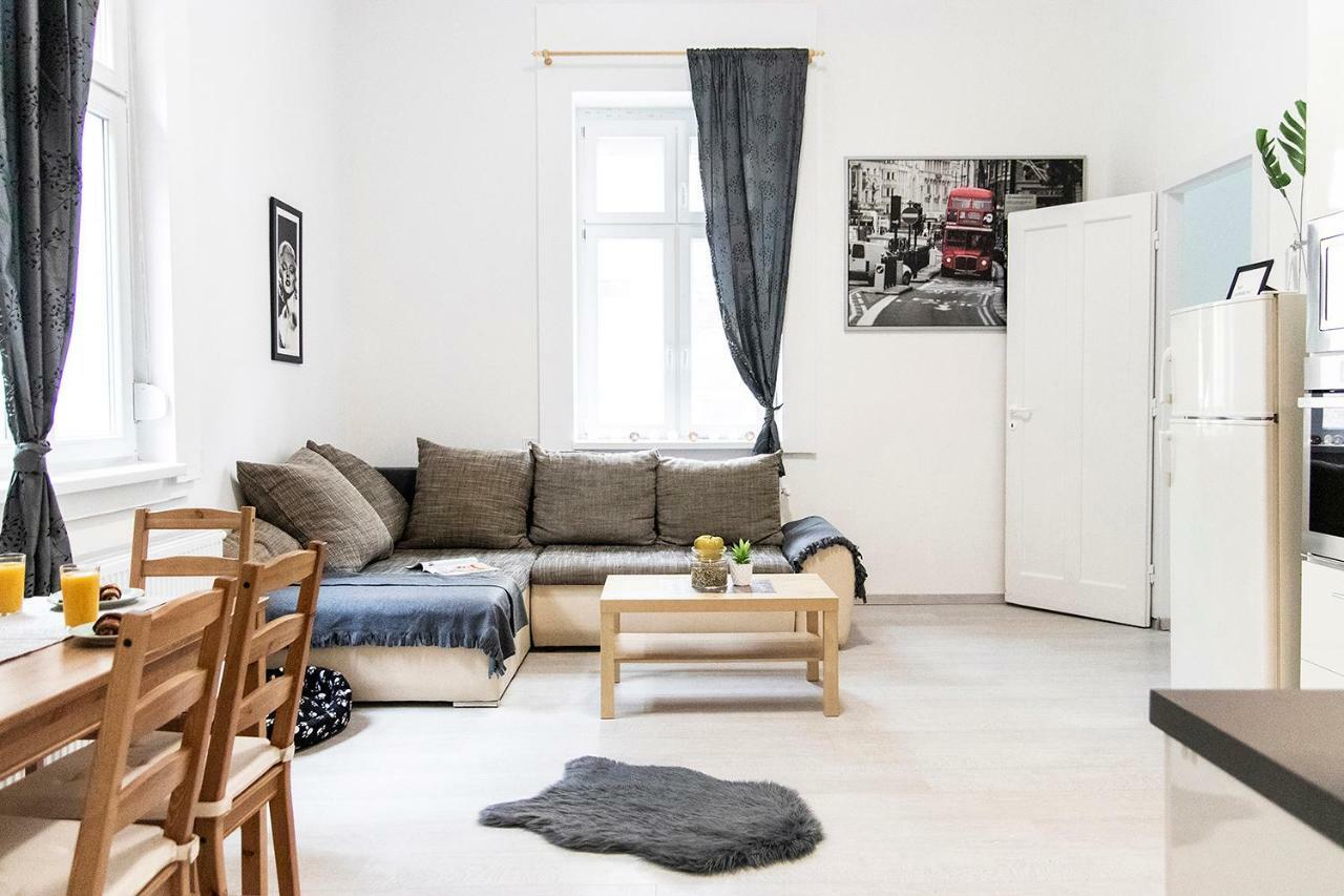 Dora Apartment Near Buda Castle With Parking! Budapest Exterior photo